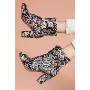 Charlotte Stone Jane Brocade Boots Size 8